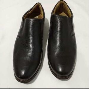 American Classic by DeLaRentis, black leather shoes, mens size 10 EUC